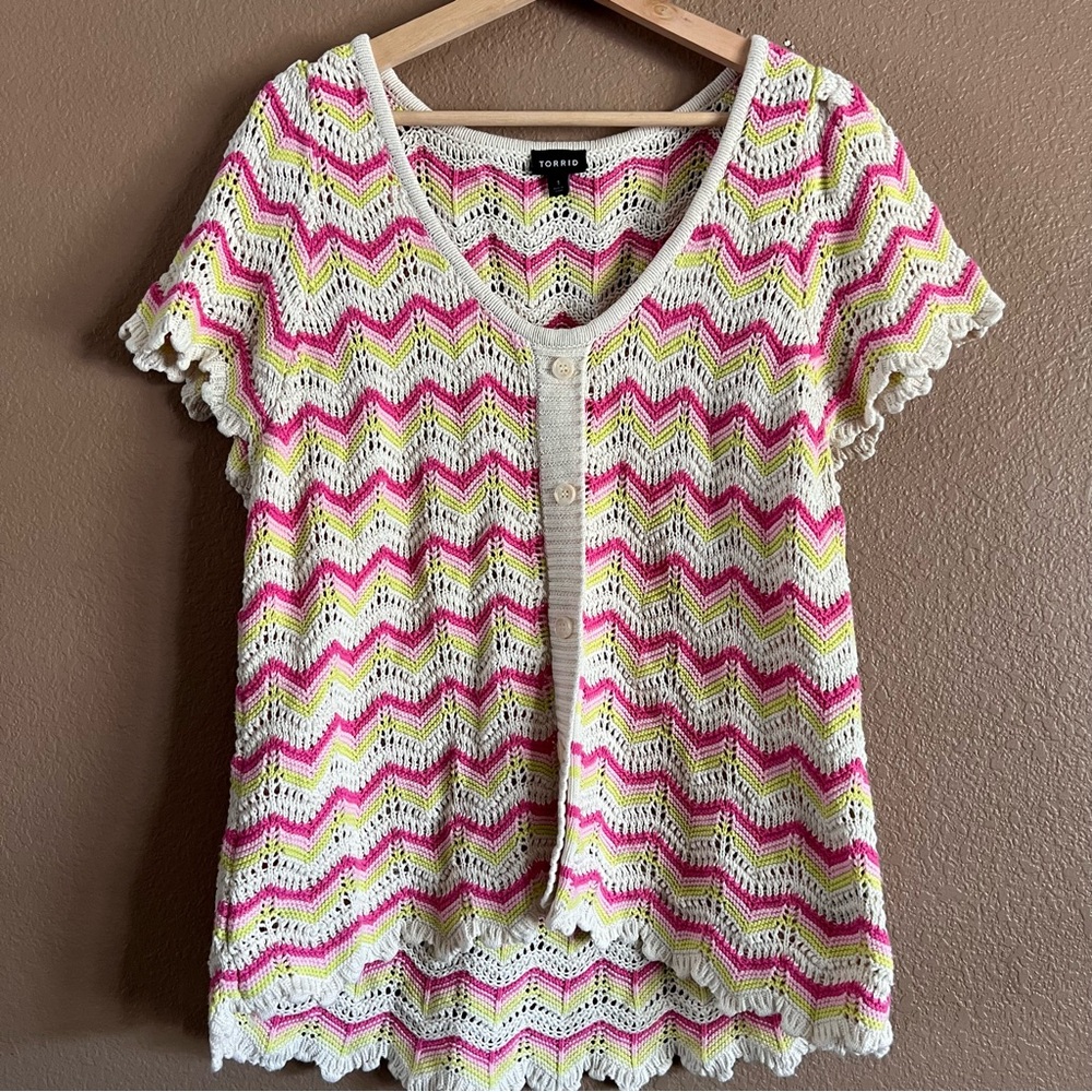 Torrid Chevron Short Sleeve Knit Sweater Size 2X